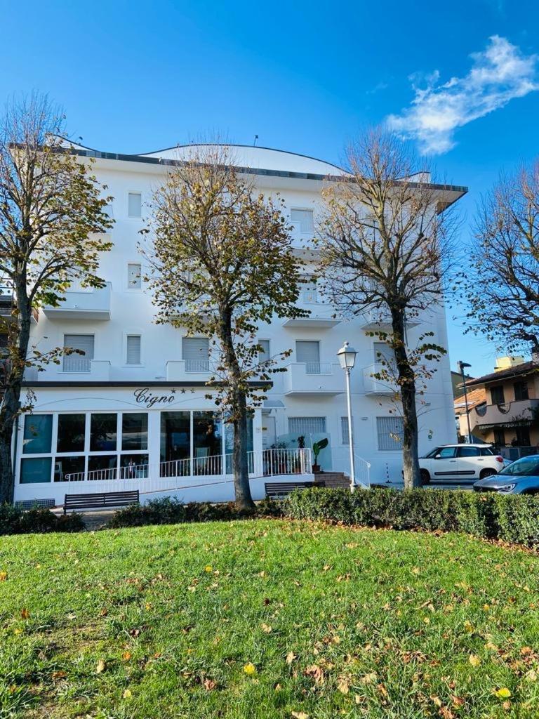 Residence Cigno Rimini Dış mekan fotoğraf