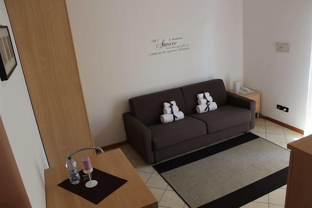 Residence Cigno Rimini Dış mekan fotoğraf